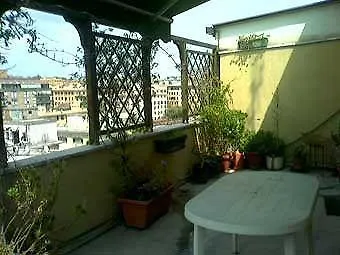 Apartment Girasolereale Rome City